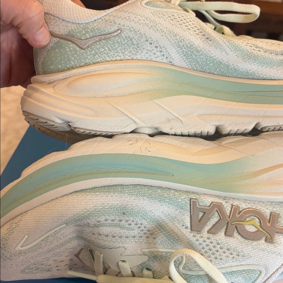 Hoka Women's sea green Clifton 10 Athletic Shoes - Picture 6 of 8